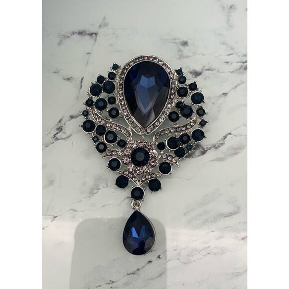 Vintage Style Contemporary Sapphire Blue Glass And Rhinestone Dangle Brooch - Picture 2 of 4